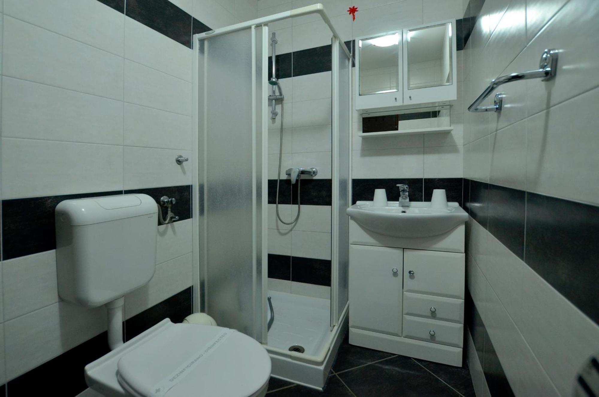 Galant Apartments Ρόβινι Εξωτερικό φωτογραφία